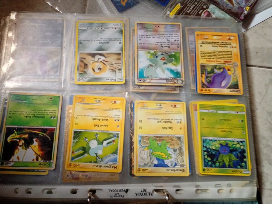 Cartas Pokémon algumas raras