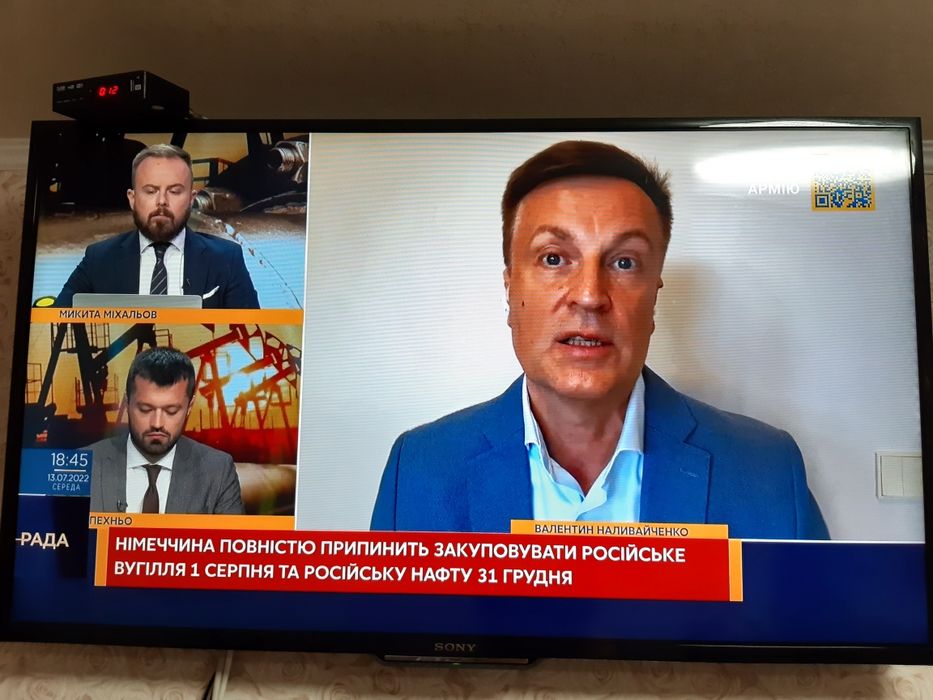 Телевизор Sony bravia 40r553c