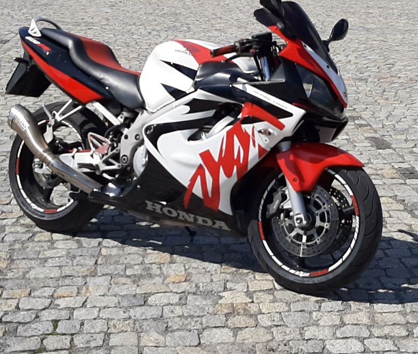 Honda CBR 600F4i. Pierwszy właściciel w Polsce Limanowa