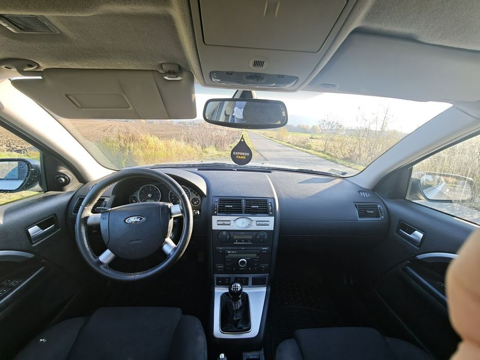 Ford Mondeo Mondeo 1,8 sci