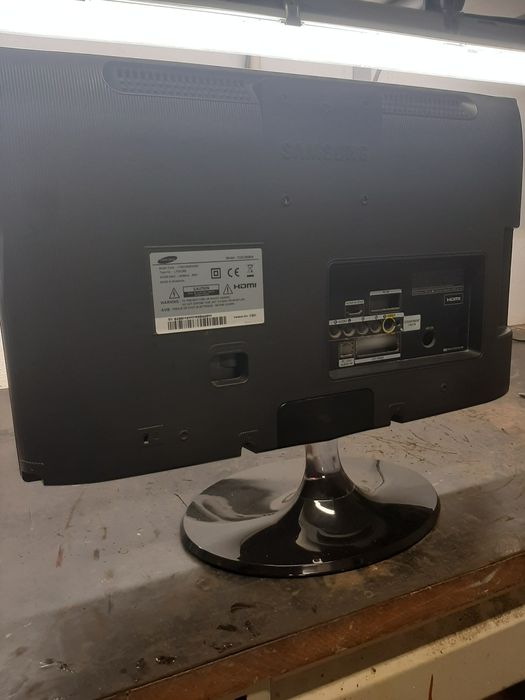 Samsung t22c300ew