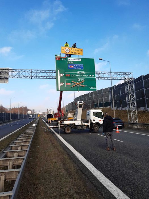 WYNAJEM Zwyżka 22m  TANIO