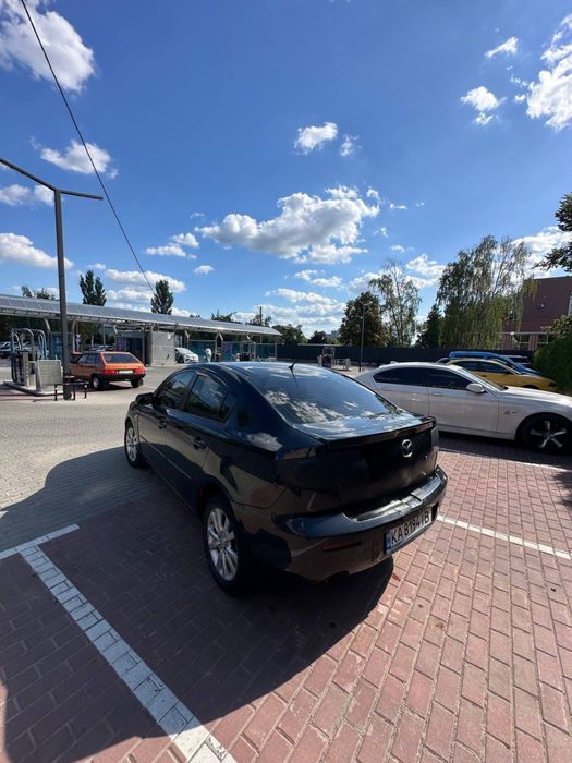 Mazda 3 2006 рік