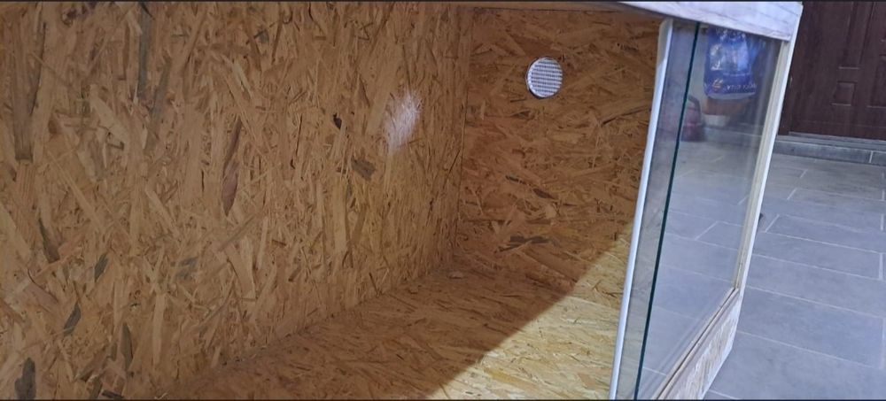 Sprzedam Terrarium 125x60x60