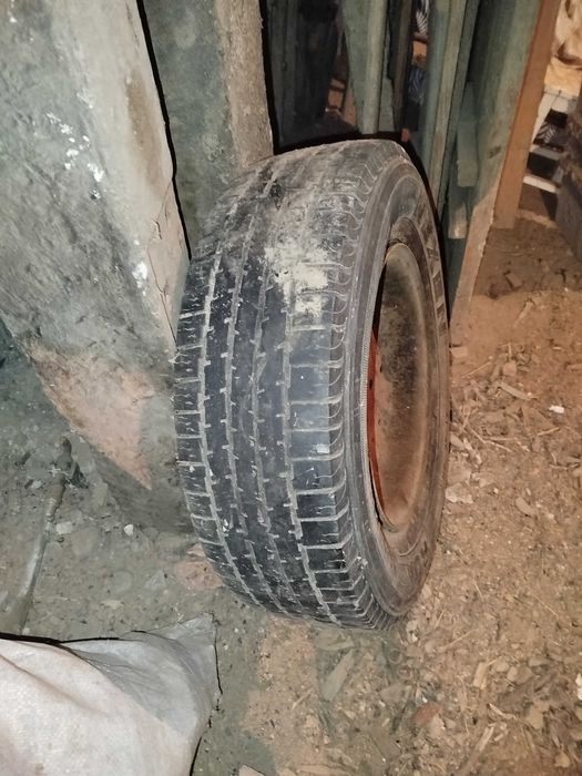 Причіп до трактора
