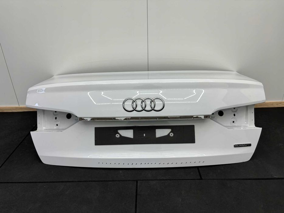 Крышка багажника Audi A6 C8 седан универсал разборка