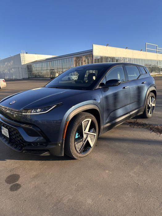 Супер автомобить fisker ocean  пригнан с сша