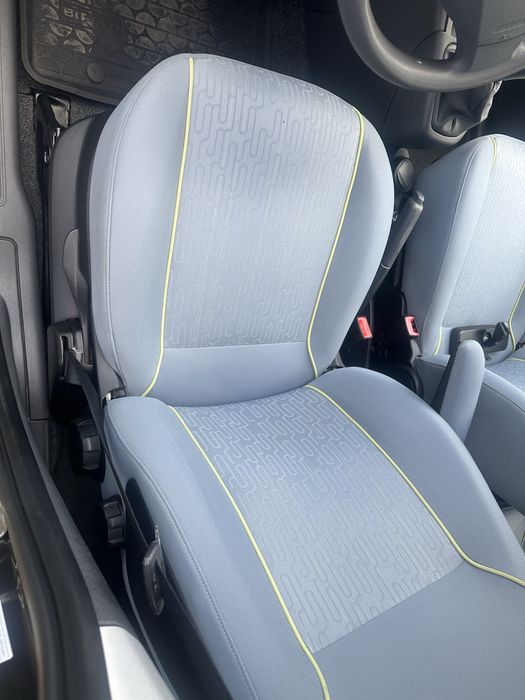 Продам Пежо Біппер легковий пасажир 5 місний в хорошому стані 126 тис пробігу