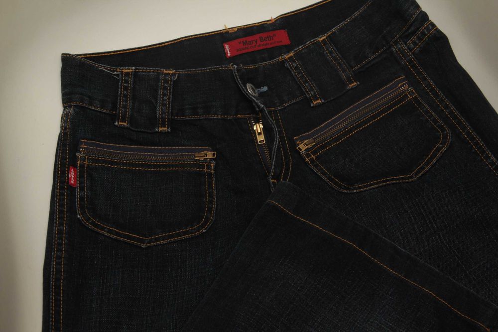 Levis 28 Mary Bath джинсы подстреленные “чарлики” y2k