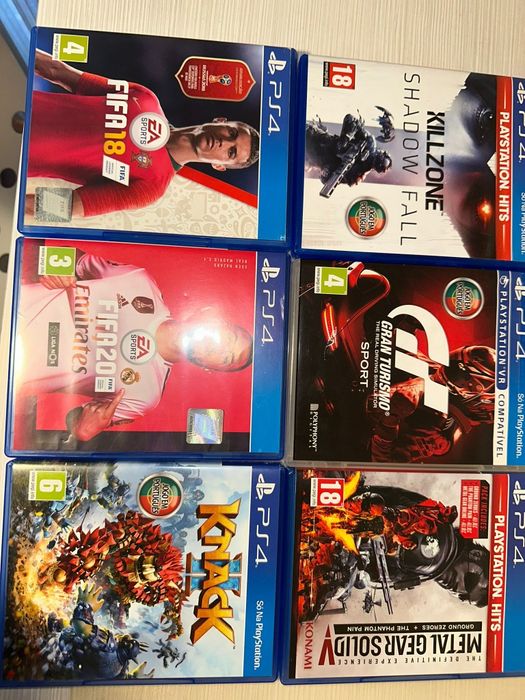 PS4 PRO em bom estado