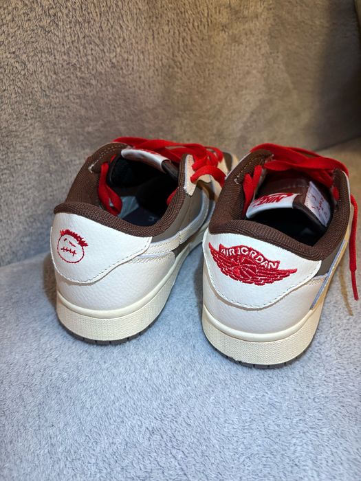 Кроссовки nike travis scott