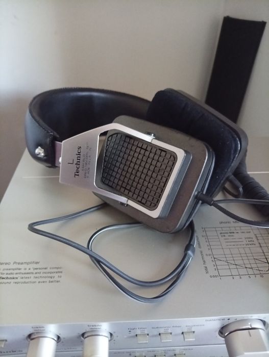 Auscultadores TECHNICS EAH 820
