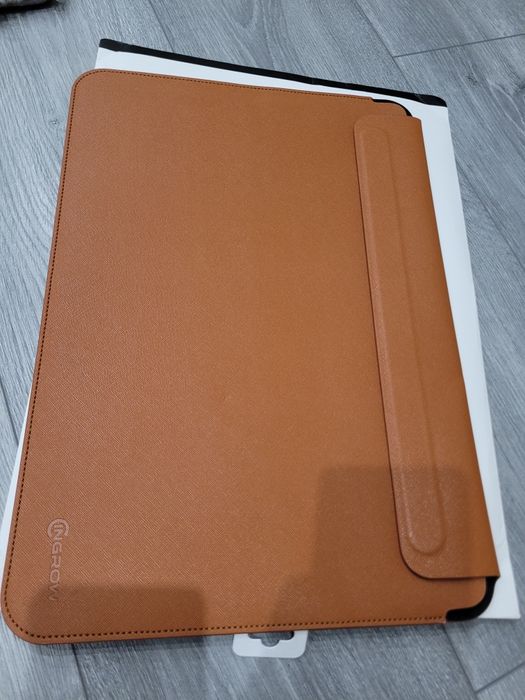 Шкіряний чохол для MakBook Air 15,3