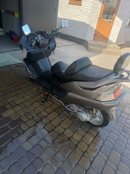 Продам двомісний скутер DEFIANT