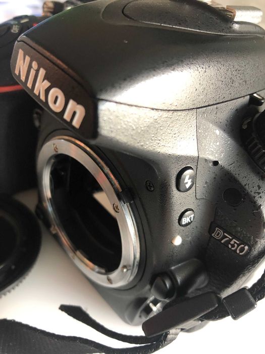 NIKON  D-750 - 20865  Fotos Tiradas-  COMO NOVA  !