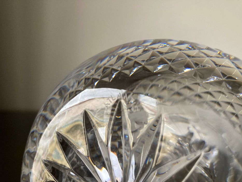 Garrafa de cristal marca Atlantis sem uso