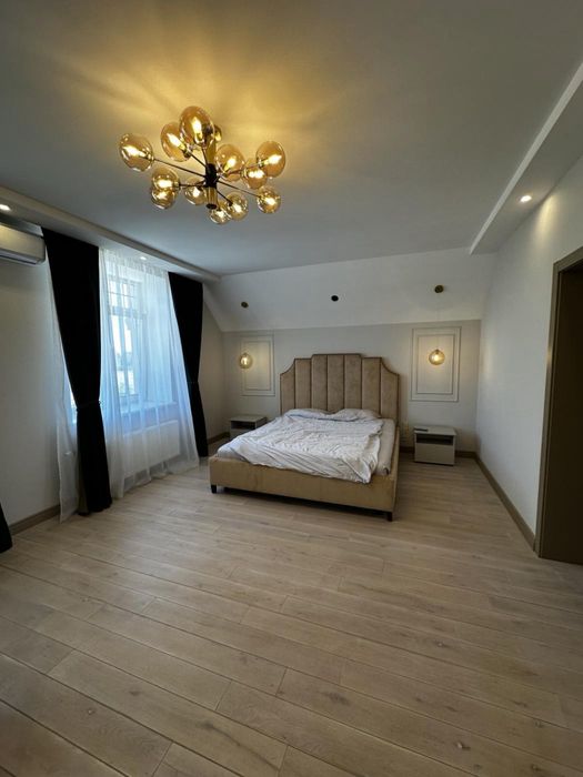 Аренда ДОМА в Совиньоне 280 м2, подвал