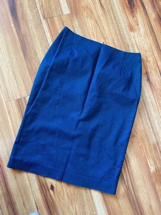 Xs s 34 36 tatuum olowkowa material spodnica midi do kolan lekka wzor