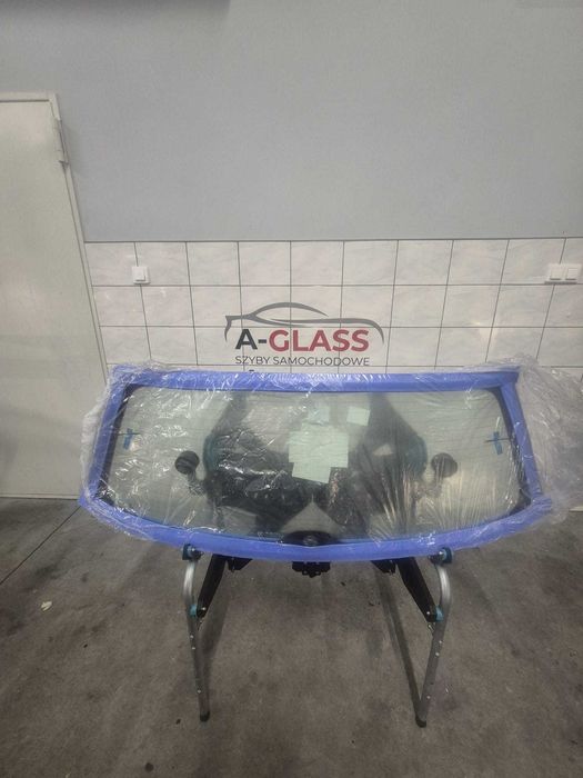 Szyba tylna Nowa VW PASSAT B8 kombi  2015-