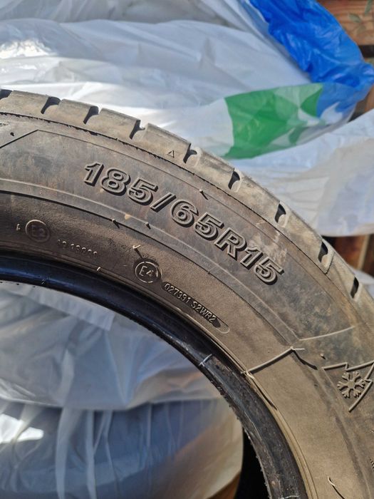 Opony zimowe 185/65 R15, Firestone Winterhawk 3 komplet