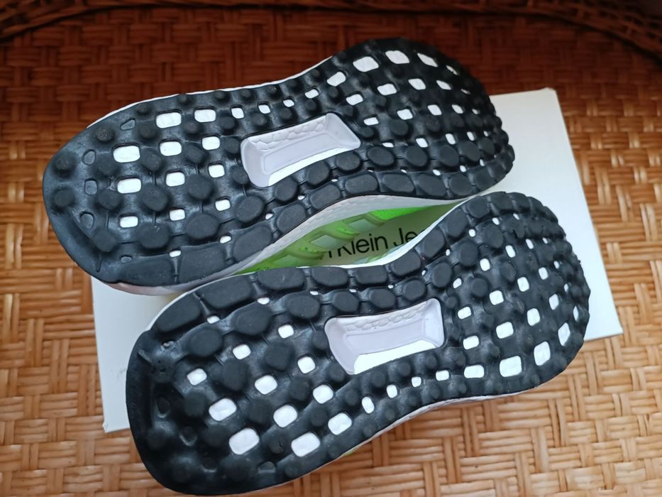 Красовки хит сезона 2026 Adidas