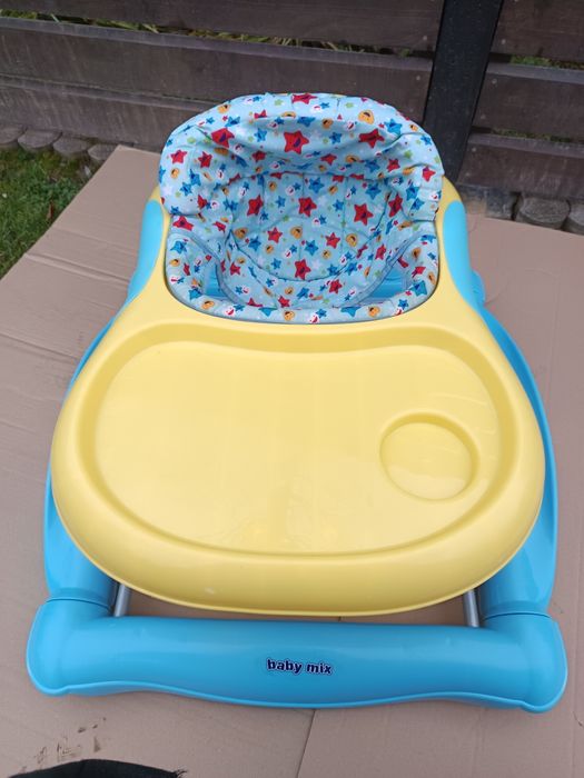 Chodzik jeździk bujaczek