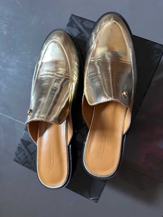 Klapki/buty Kazar rozmiar 38