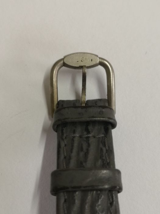 Relógio Tissot em mármore