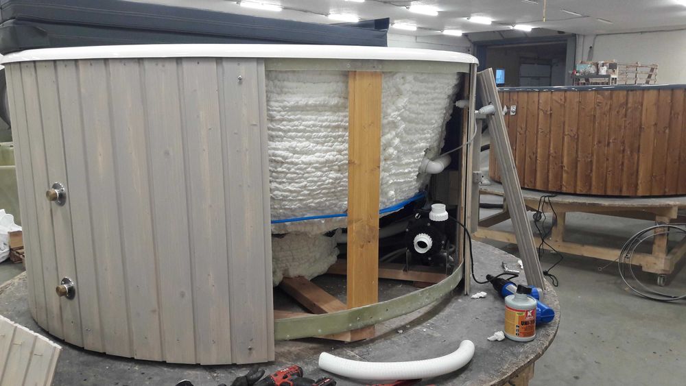 Tanie Banie z Litwy Sauny Ogrodowe Balie Kąpielowe Jacuzzi Beczka Spa