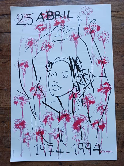 Cartazes alusivos ao 25 Abril