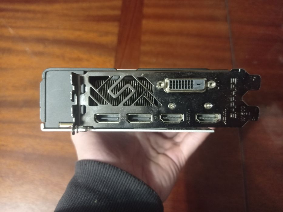 Видеокарта Sapphire Nitro+ Radeon RX580