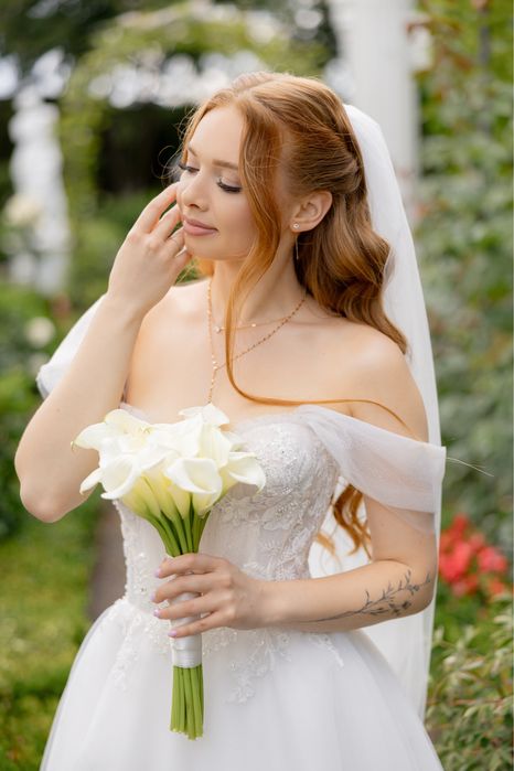 Весільна сукня корсетна