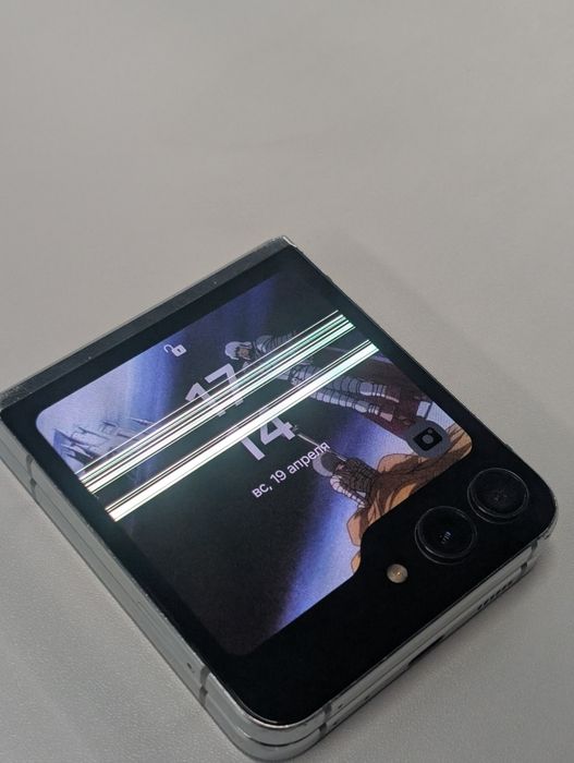 Samsung galaxy z flip 5 8/256