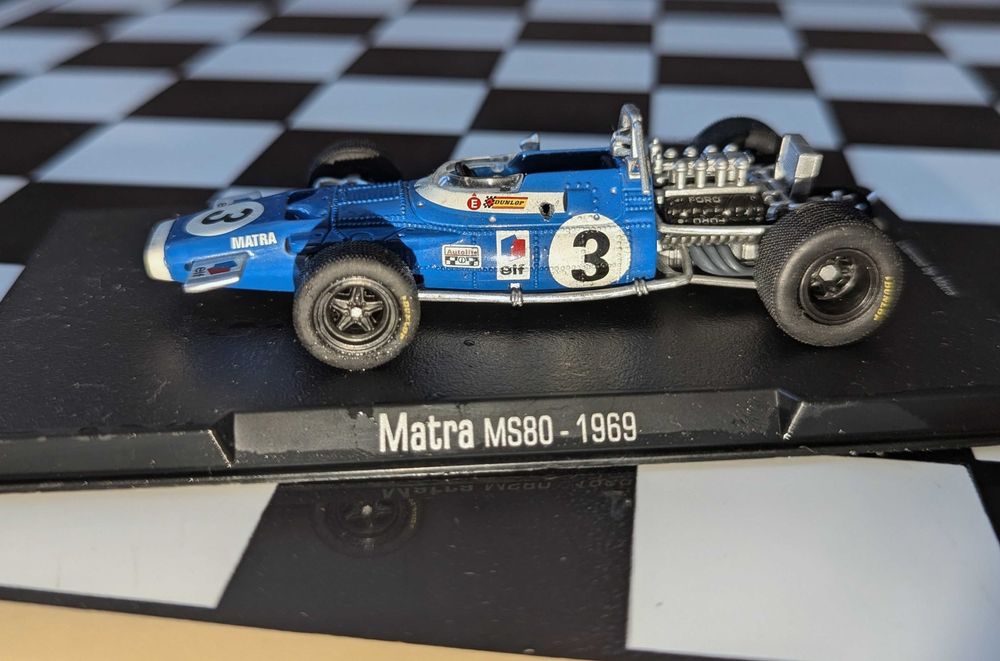 Carro de formula 1 miniatura campeão do mundo natra MS 80 1969