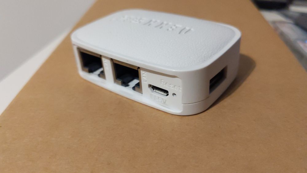 Router NEXX WT3020 com OpenWrt