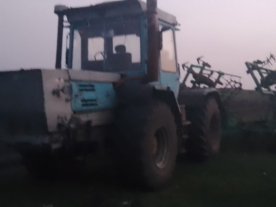 Продам ХТЗ 17021 дойц (т-150)