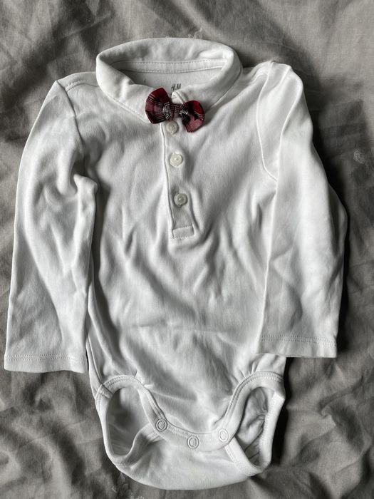 Body z muchą, eleganckie body, mucha, H&M