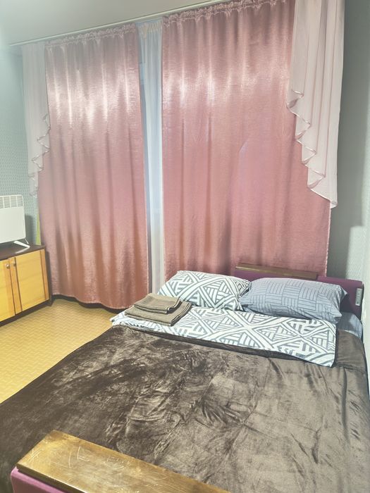 Здається подобово 1 кімнатна квартира