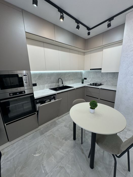 NEWStreet! Здам Шикарну 2 кімн.кв по вул.Красносільського