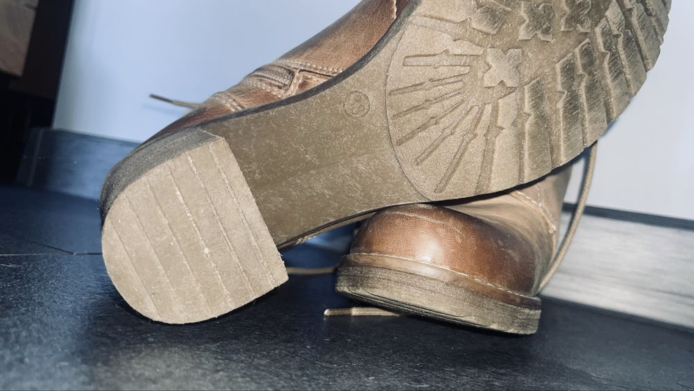 Buty skórzane brązowe. R.38
