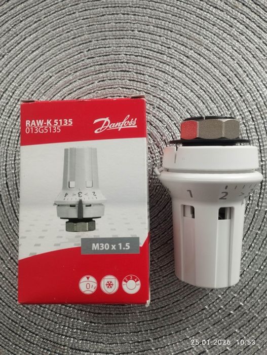 Głowica termostatyczna Danfoss RAW -K 5135