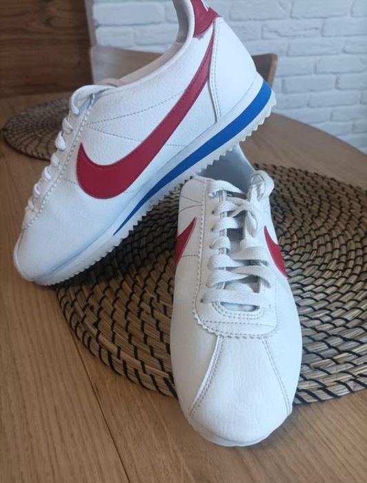 Продам кросівки Nike