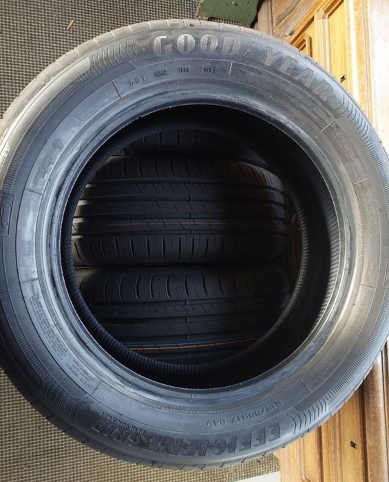 Шини 215 55 R17 Goodyear Нові Літо