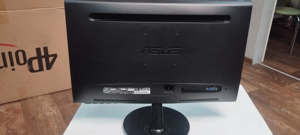 Продам монітор Asus vs197