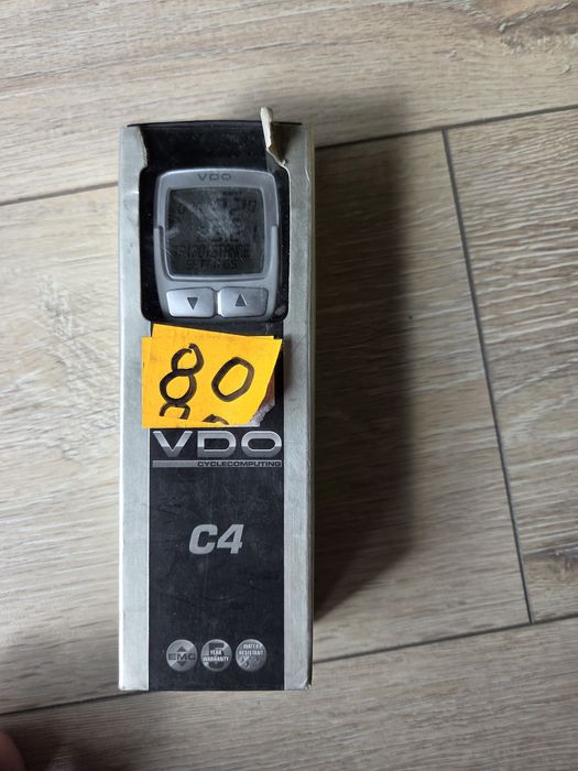 VDO C4 wielofunkcyjny licznik rowerowy retro monochrome retro nowy