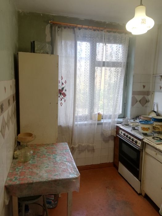 продам 3кiмнатну квартиру м. Суми