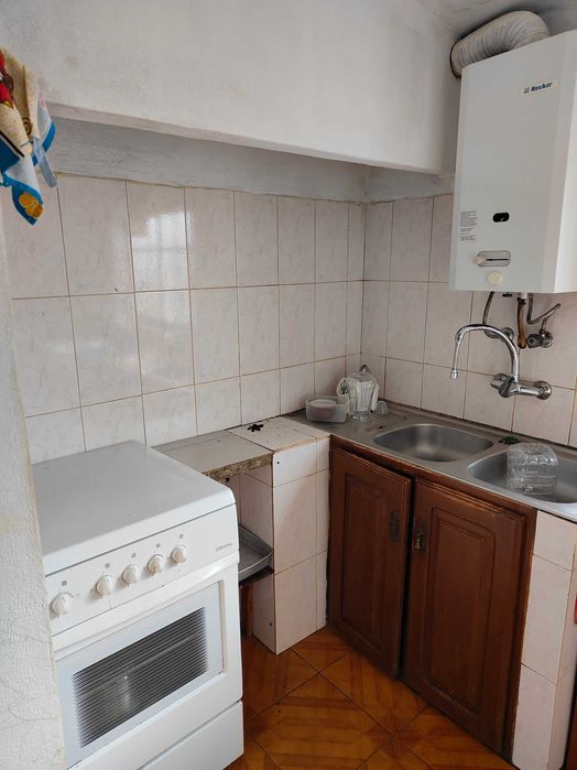 Moradia independente à VENDA na R. dos Ferreiros, 14, ALMEIDA