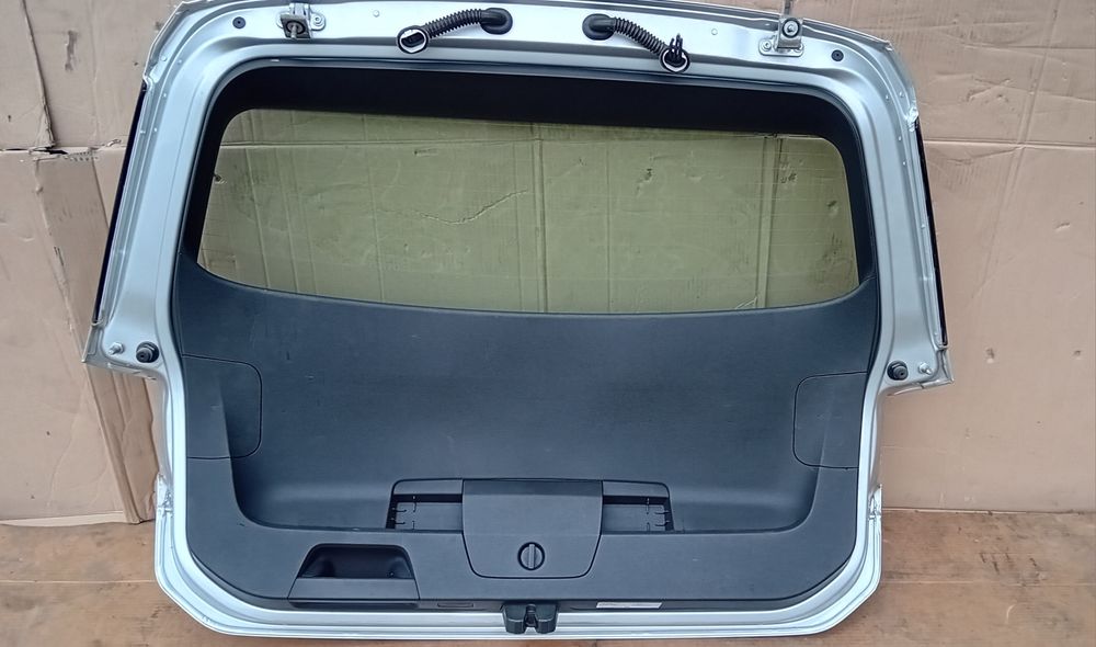 VW Passat B8 kombi Klapa tył.