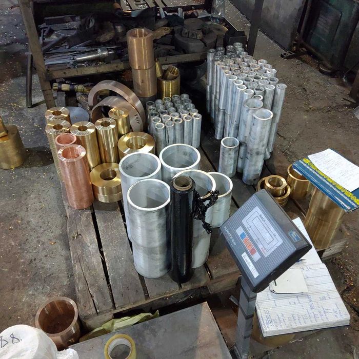 Втулка бронзова ОЦС, БрОФ, БрАЖ, БрАЖ3Мц, БрКмЦ, ЛАТУНЬ БРОНЗА МІДЬ