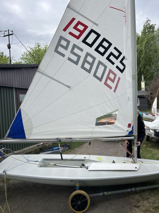 Żaglówka laser ILCA 4/6